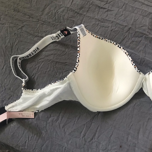 NWT Victoria secret bra (Leopard) size 36C - Picture 5 of 5
